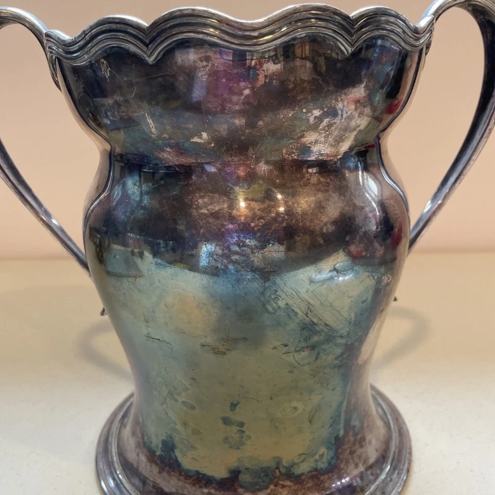 Antique Meriden B Company Silver Plated Loving Cup Trophy Urn Vase Ice Bucket